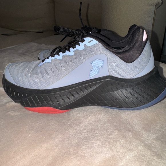 R.A.D. One R-1 Running Shoes - Picture 2 of 5